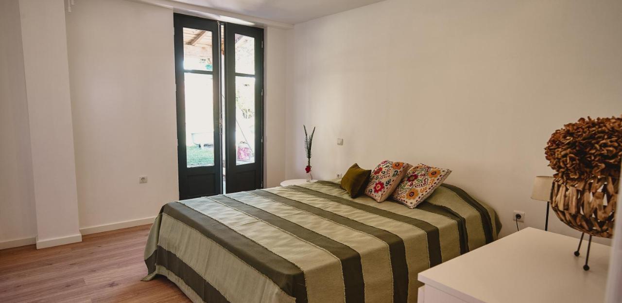 Epicos House, Your Home Away From Home. Nogueira  Kültér fotó